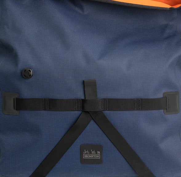 Borough Waterproof Bag Large in Navy