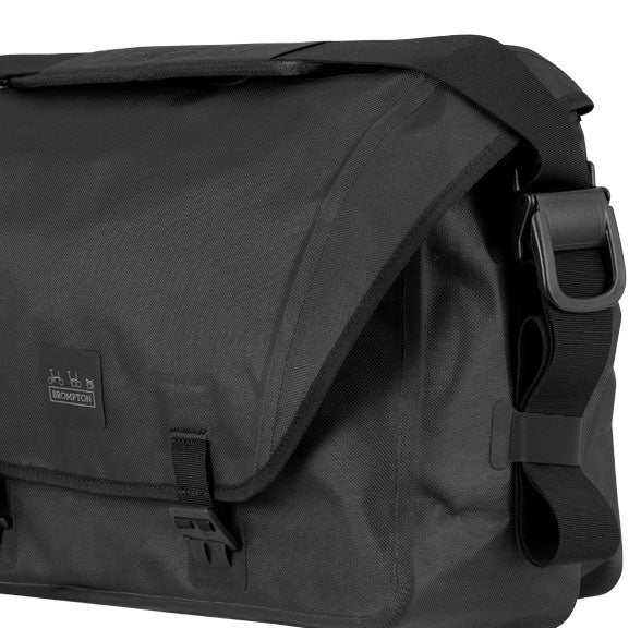 Metro Messenger Bag Medium