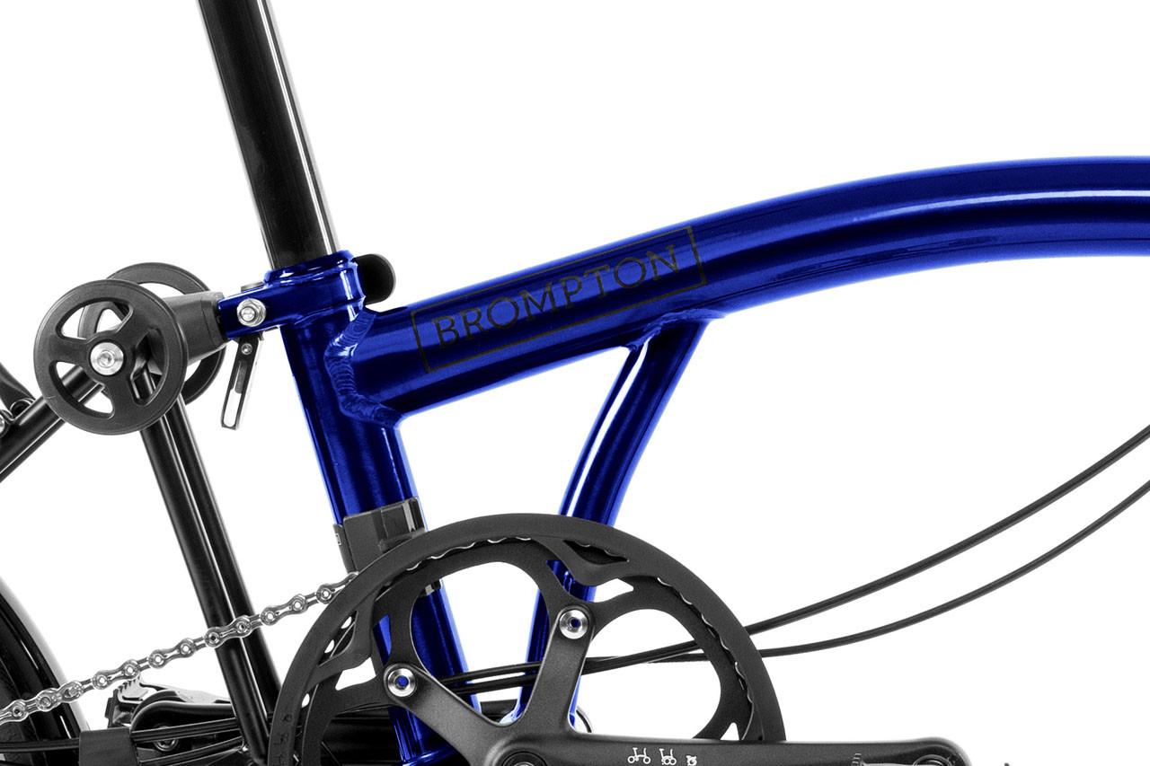 P Line Explore with Roller Frame Bolt Blue Lacquer Mid