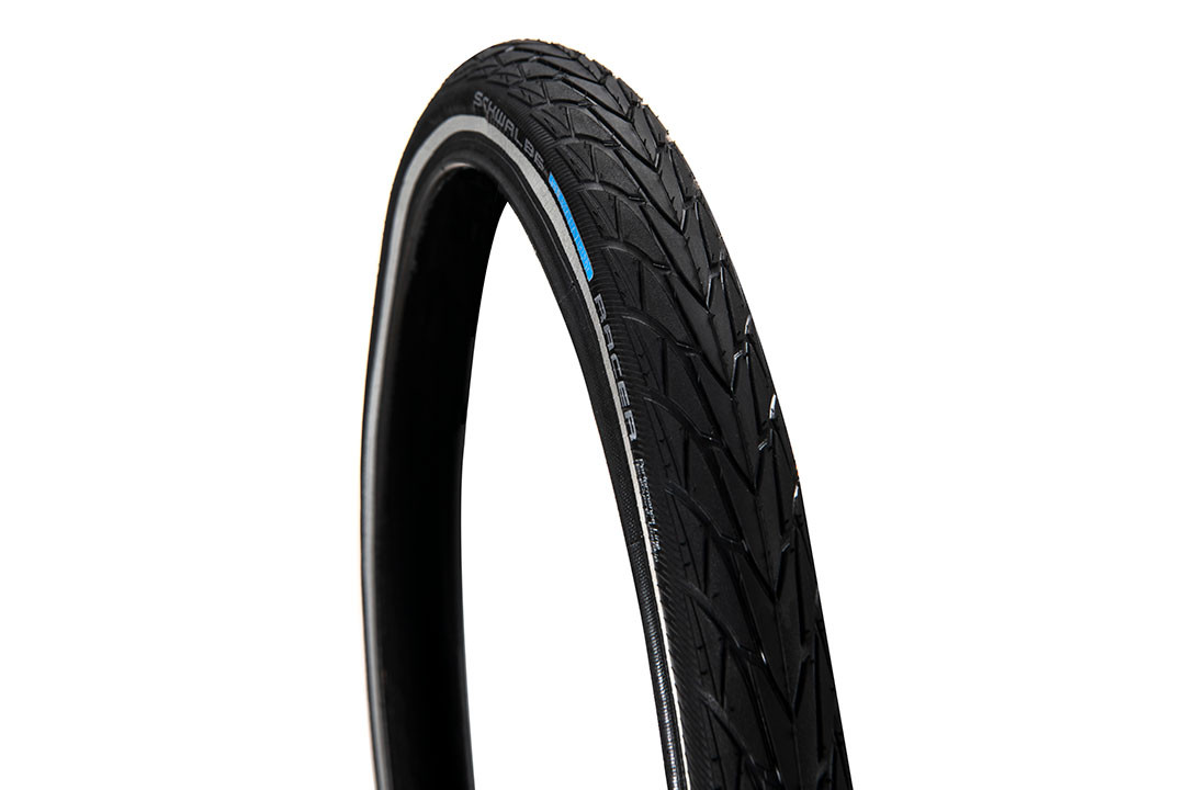 Schwalbe Marathon Racer Tire and wheel