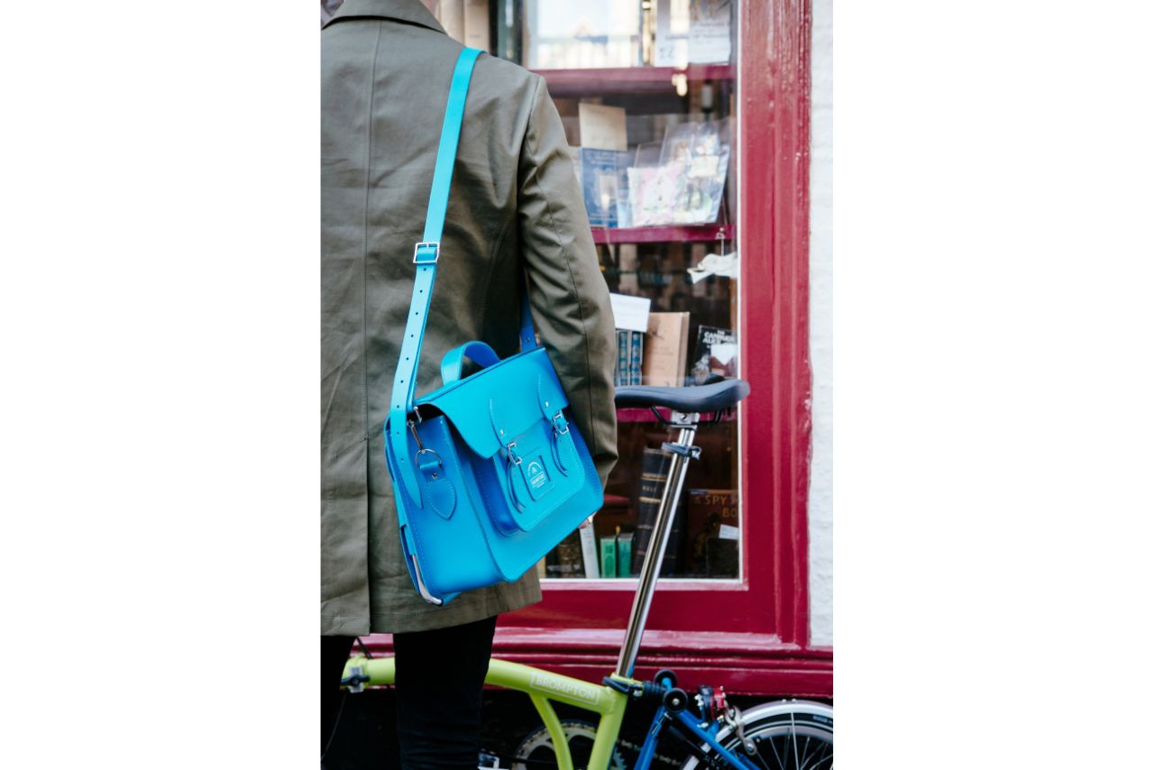 Cambridge Satchel in Lagoon Blue