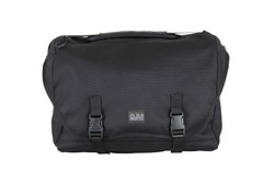 Metro Messenger Bag Large in Black